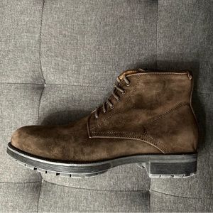 New Aquatalia suede leather boots